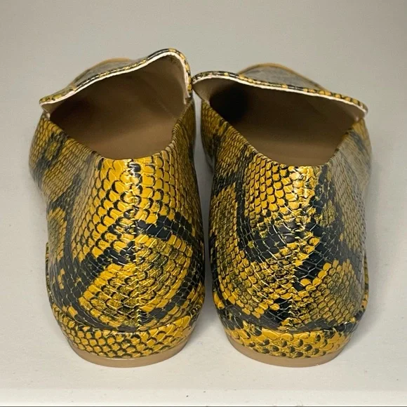 Steven by Steve Madden Haylie snake print pointed toe loafers size 8 and… - Picture 4 of 12